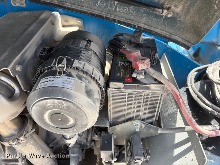 image for item DO5247 2014 Genie GTH-5519 telehandler