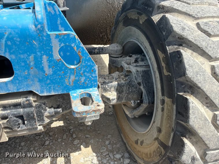 image for item DO5247 2014 Genie GTH-5519 telehandler