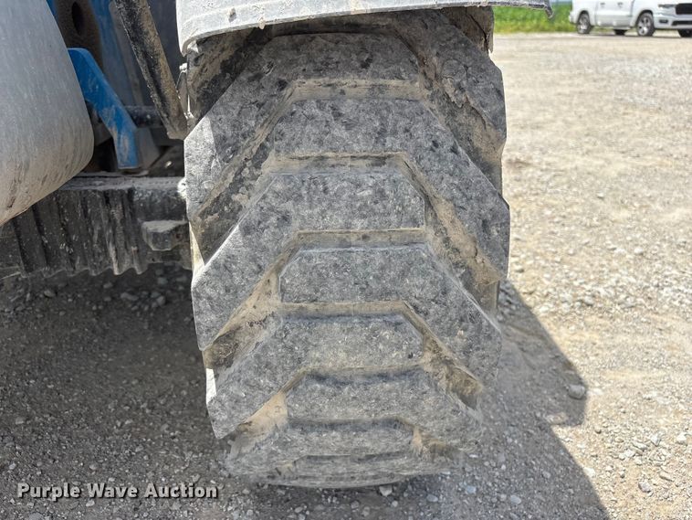 image for item DO5247 2014 Genie GTH-5519 telehandler