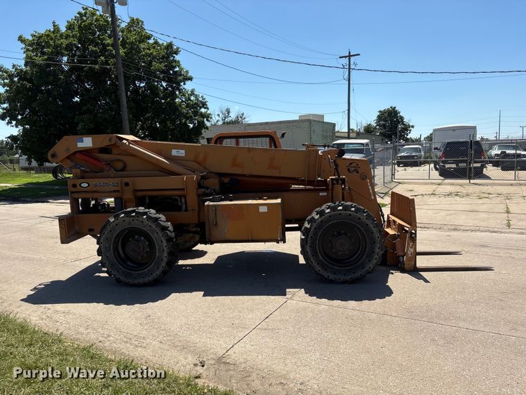 image for item DO5252 2000 Lull 844C-42 telehandler