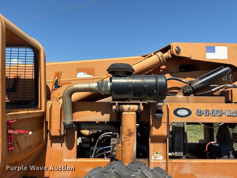image for item DO5252 2000 Lull 844C-42 telehandler