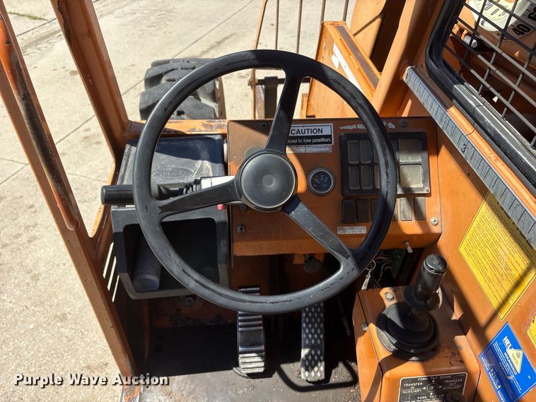 image for item DO5252 2000 Lull 844C-42 telehandler