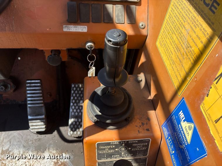 image for item DO5252 2000 Lull 844C-42 telehandler