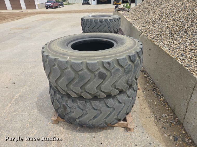 image for item DP8943 (4) 20.5R25 Michelin XHA2 tires