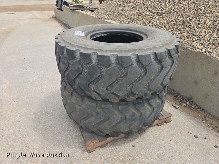 image for item DP8943 (4) 20.5R25 Michelin XHA2 tires