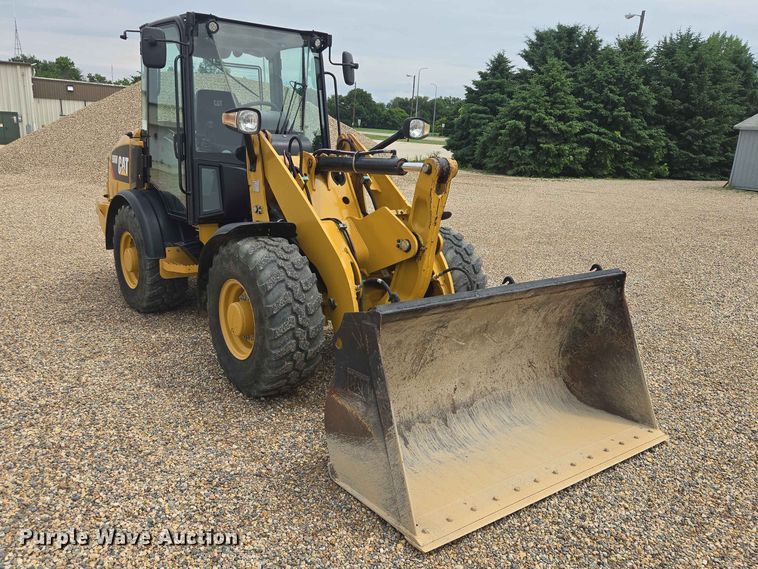 image for item DP8944 2019 Caterpillar 906M wheel loader