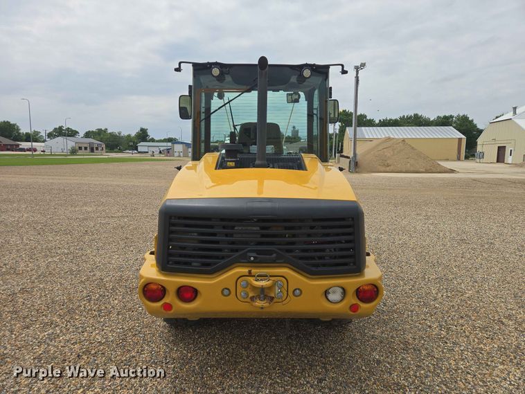 image for item DP8944 2019 Caterpillar 906M wheel loader