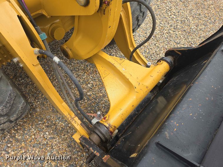 image for item DP8944 2019 Caterpillar 906M wheel loader