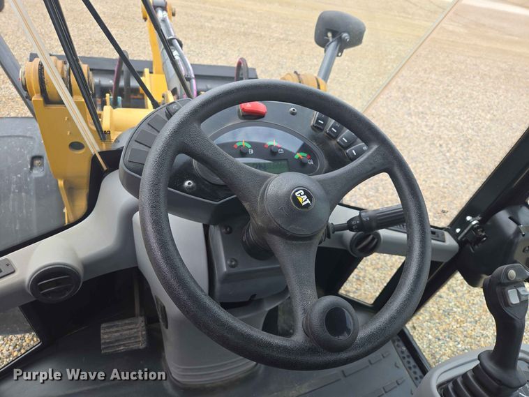 image for item DP8944 2019 Caterpillar 906M wheel loader