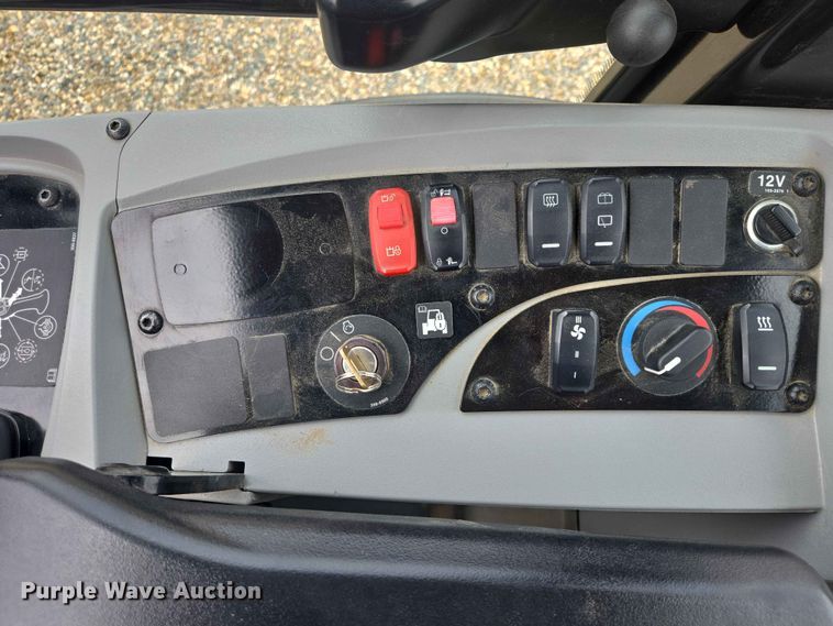 image for item DP8944 2019 Caterpillar 906M wheel loader