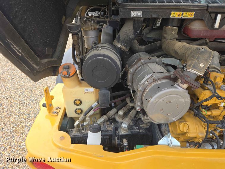 image for item DP8944 2019 Caterpillar 906M wheel loader