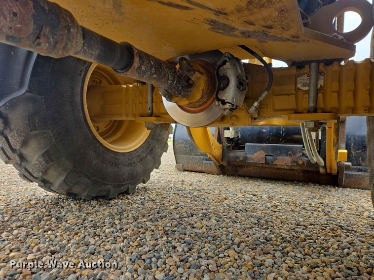 image for item DP8944 2019 Caterpillar 906M wheel loader