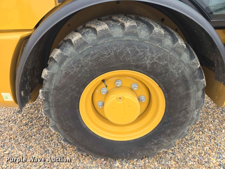 image for item DP8944 2019 Caterpillar 906M wheel loader