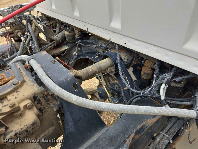 image for item DP8945 1995 Ford LT9000 ready mix truck
