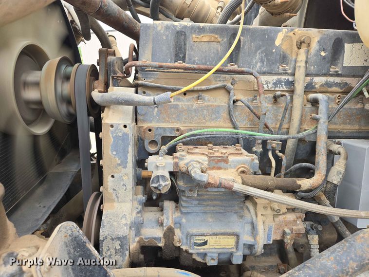 image for item DP8945 1995 Ford LT9000 ready mix truck