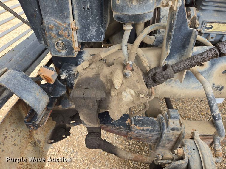 image for item DP8945 1995 Ford LT9000 ready mix truck