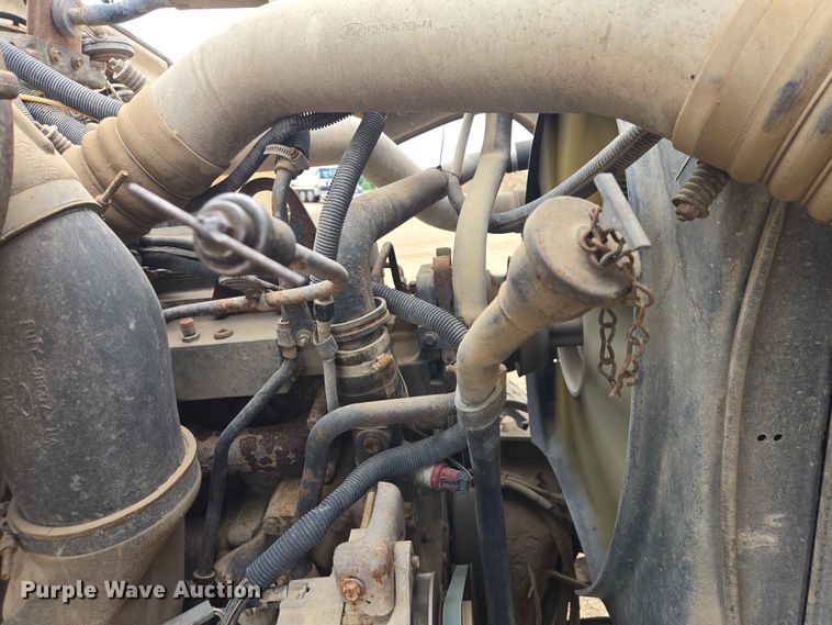 image for item DP8945 1995 Ford LT9000 ready mix truck
