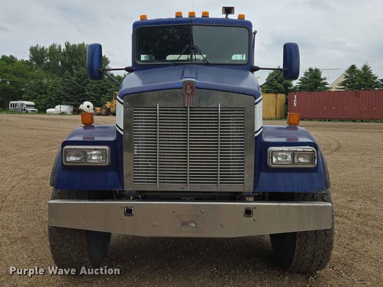 image for item DP8946 2001 Kenworth W900 ready mix truck