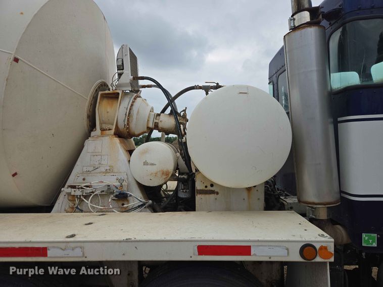 image for item DP8946 2001 Kenworth W900 ready mix truck