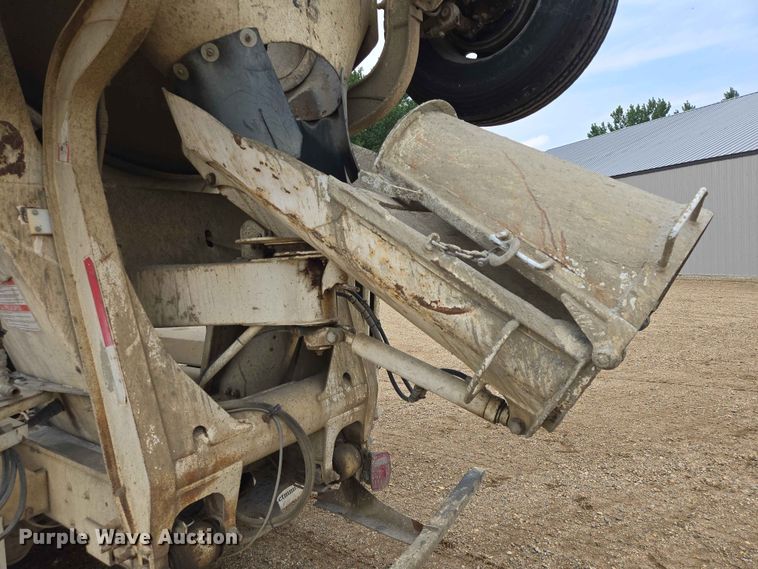 image for item DP8946 2001 Kenworth W900 ready mix truck