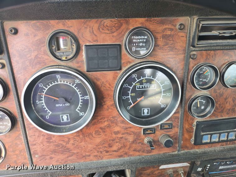 image for item DP8946 2001 Kenworth W900 ready mix truck