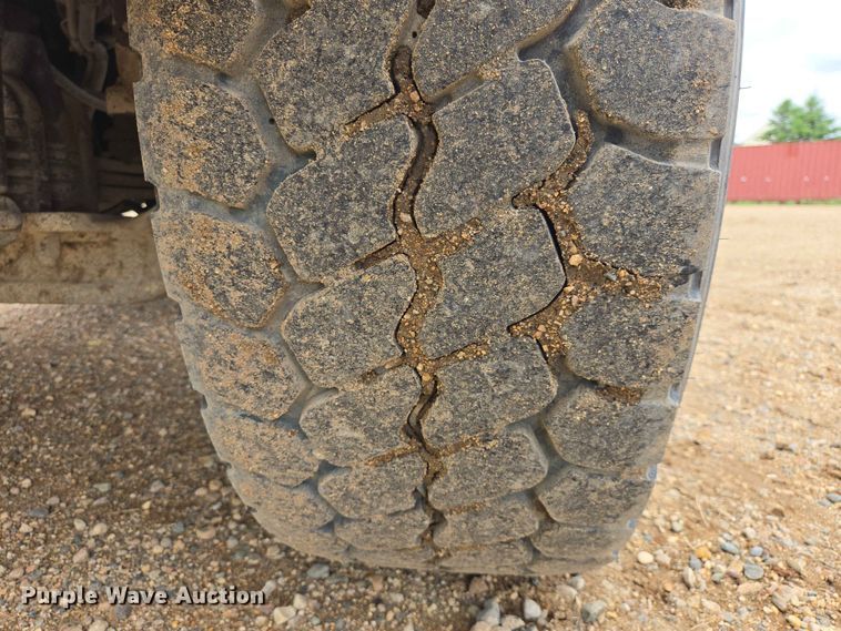 image for item DP8946 2001 Kenworth W900 ready mix truck