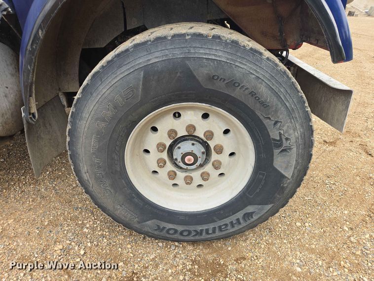 image for item DP8946 2001 Kenworth W900 ready mix truck