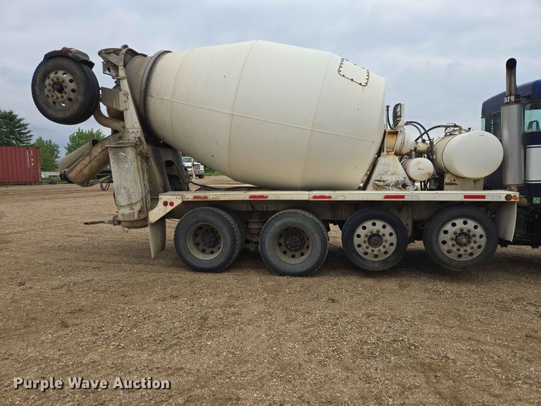 image for item DP8946 2001 Kenworth W900 ready mix truck