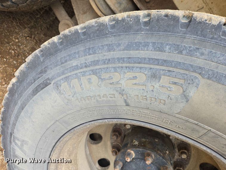 image for item DP8946 2001 Kenworth W900 ready mix truck