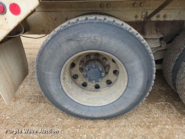 image for item DP8946 2001 Kenworth W900 ready mix truck
