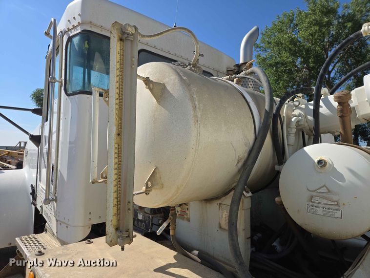 image for item DP8947 2003 Kenworth W900 ready mix truck