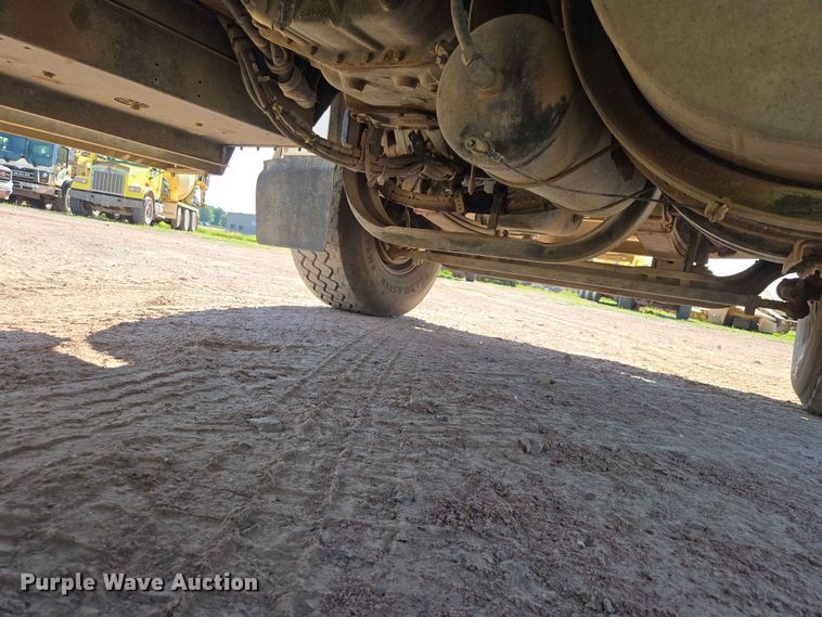 image for item DP8947 2003 Kenworth W900 ready mix truck