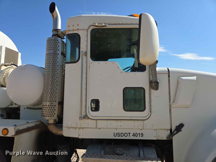 image for item DP8947 2003 Kenworth W900 ready mix truck