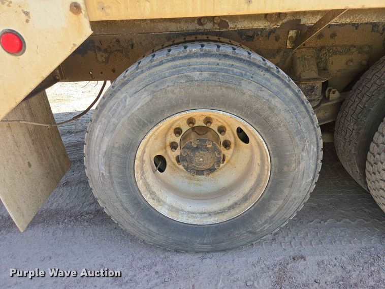 image for item DP8947 2003 Kenworth W900 ready mix truck