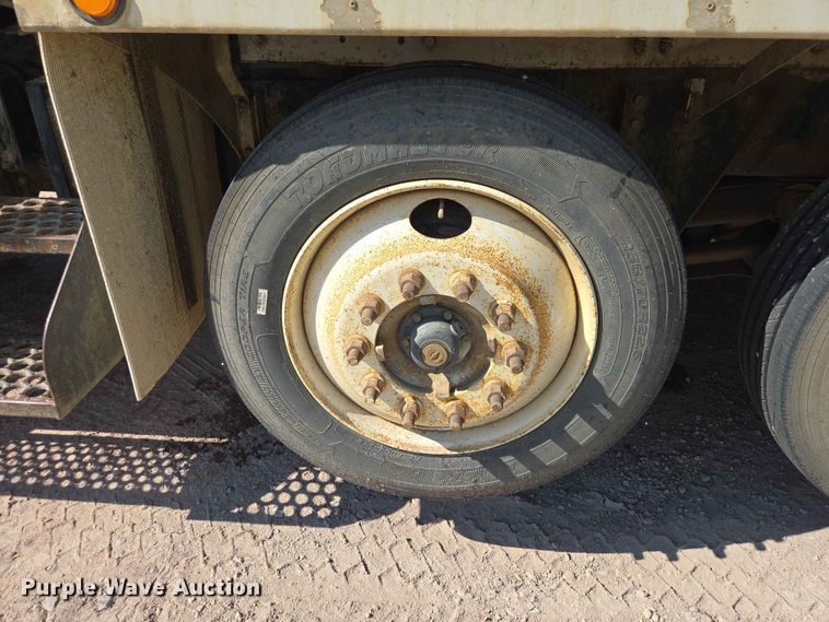 image for item DP8947 2003 Kenworth W900 ready mix truck