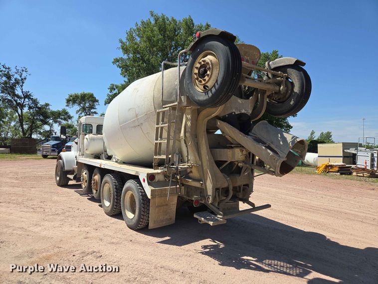 image for item DP8950 2000 Kenworth W900 ready mix truck