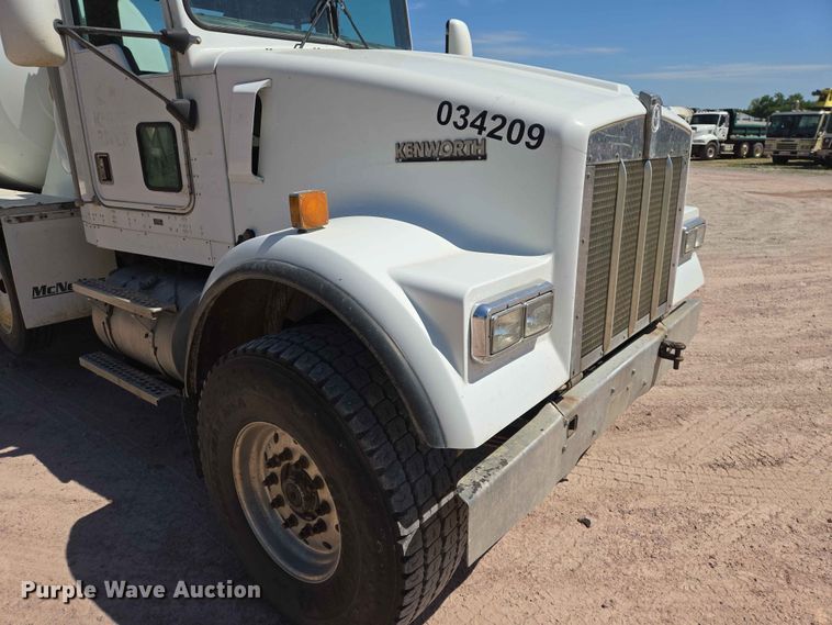 image for item DP8950 2000 Kenworth W900 ready mix truck