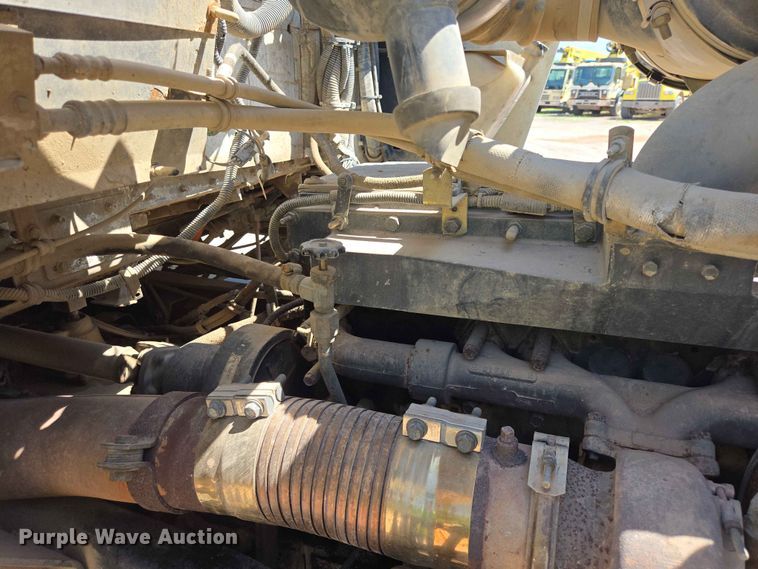image for item DP8950 2000 Kenworth W900 ready mix truck