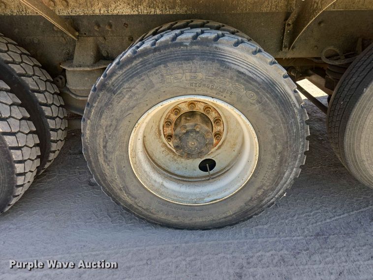 image for item DP8950 2000 Kenworth W900 ready mix truck