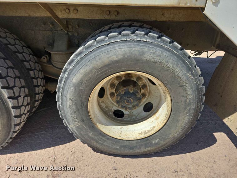 image for item DP8950 2000 Kenworth W900 ready mix truck