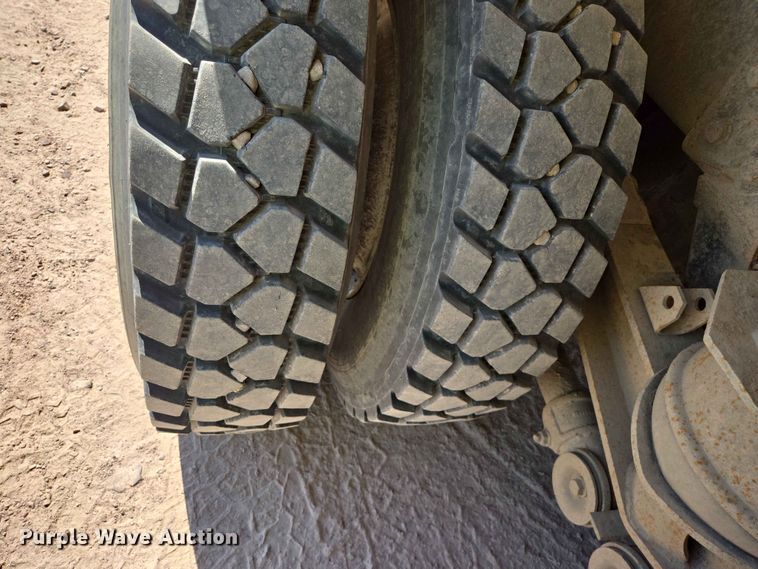 image for item DP8950 2000 Kenworth W900 ready mix truck