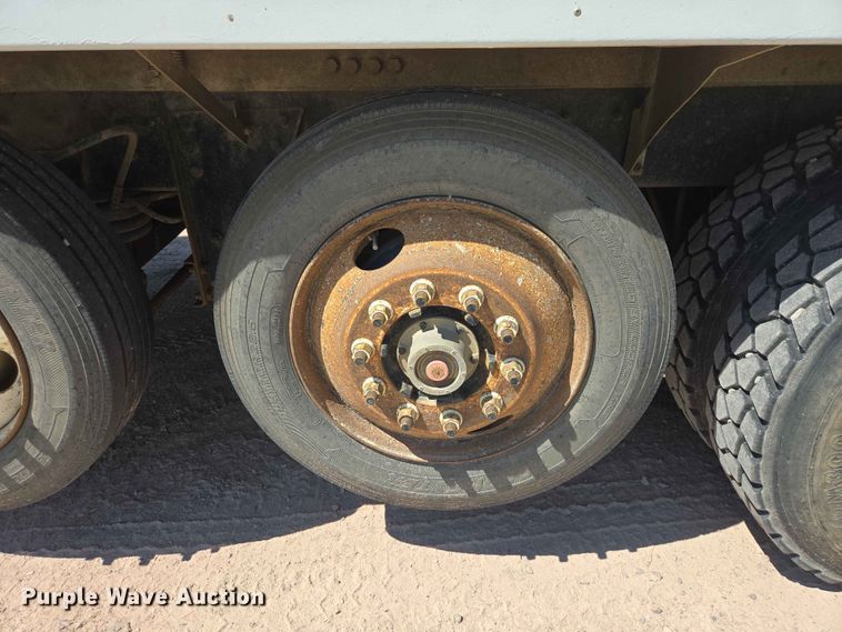image for item DP8950 2000 Kenworth W900 ready mix truck