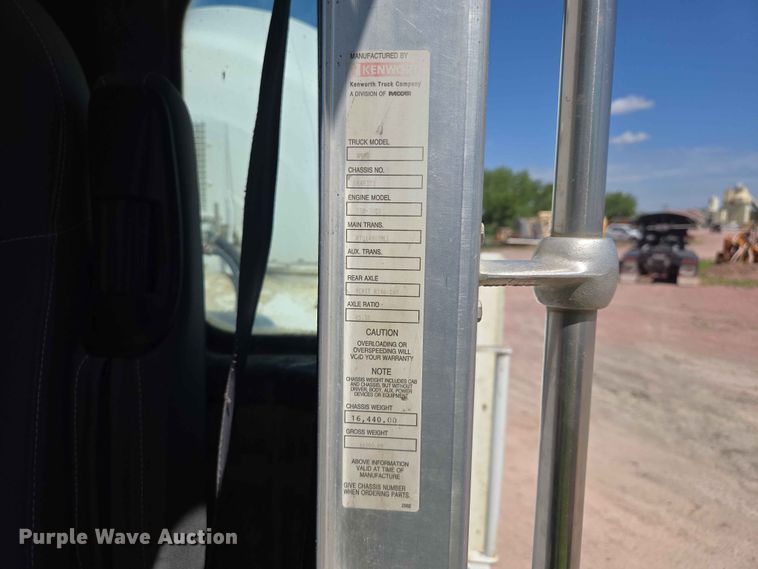 image for item DP8950 2000 Kenworth W900 ready mix truck