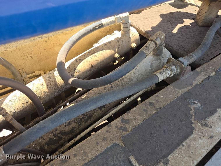 image for item DP8951 2002 Freightliner Condor concrete pump truck