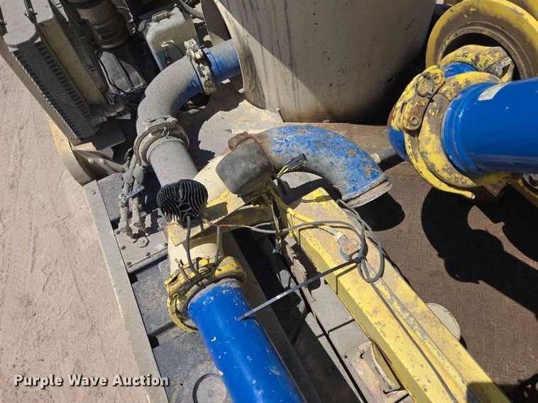 image for item DP8951 2002 Freightliner Condor concrete pump truck