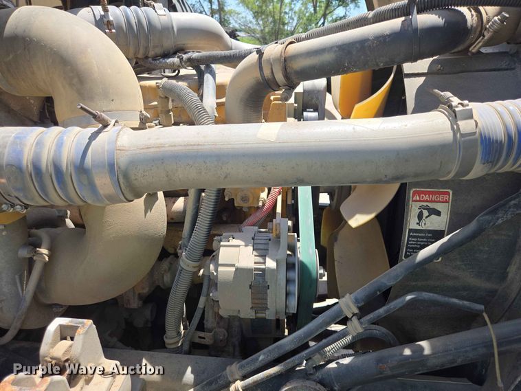 image for item DP8951 2002 Freightliner Condor concrete pump truck