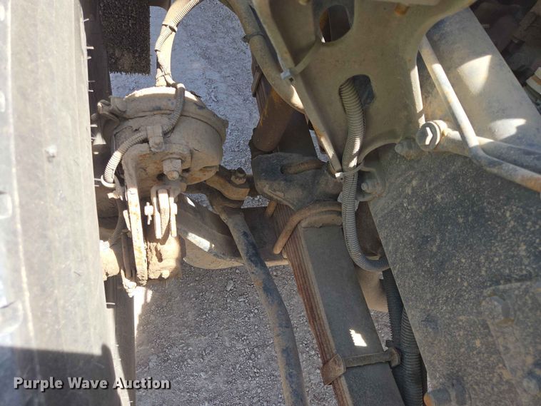 image for item DP8951 2002 Freightliner Condor concrete pump truck
