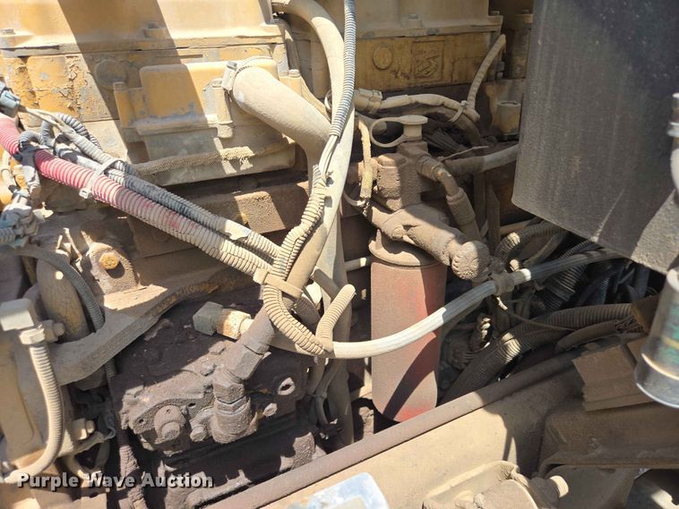 image for item DP8951 2002 Freightliner Condor concrete pump truck