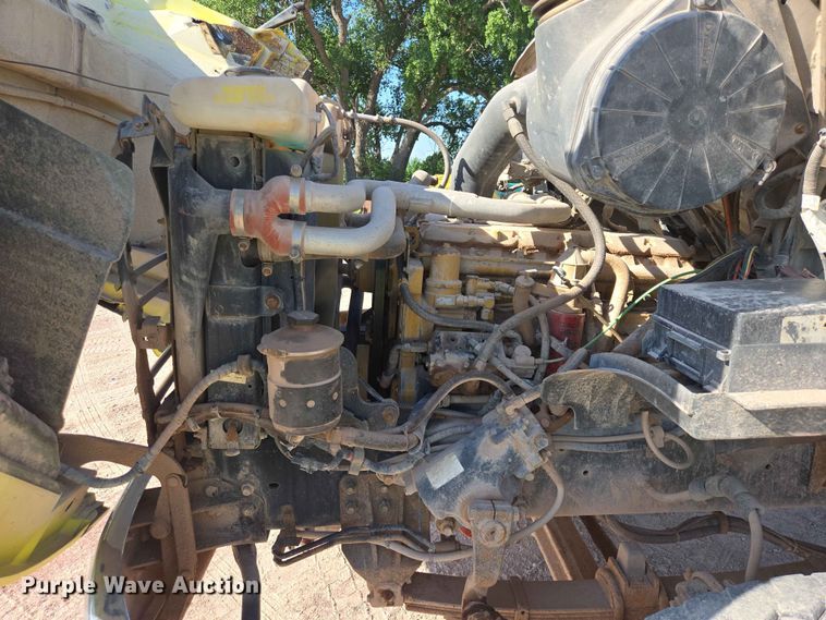 image for item DP8958 1998 Ford truck cab and chassis