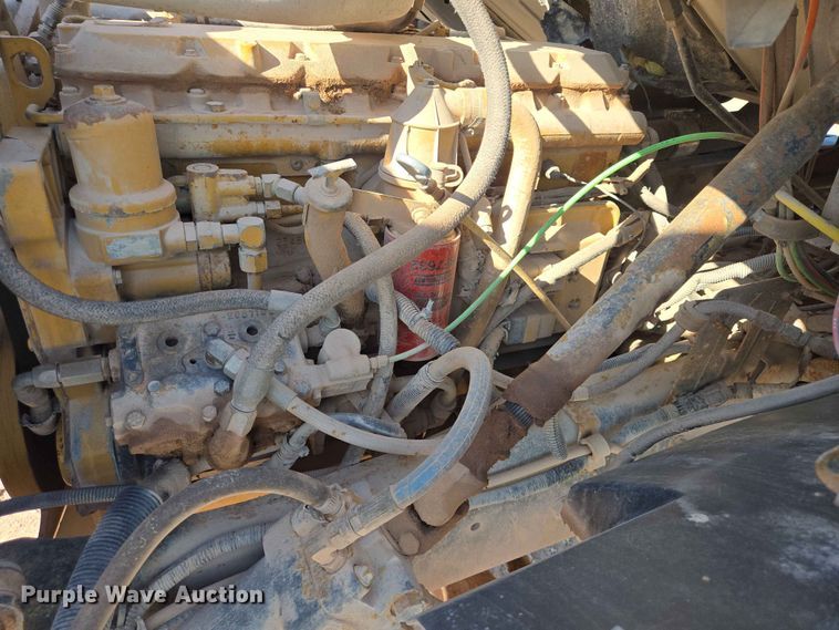image for item DP8958 1998 Ford truck cab and chassis